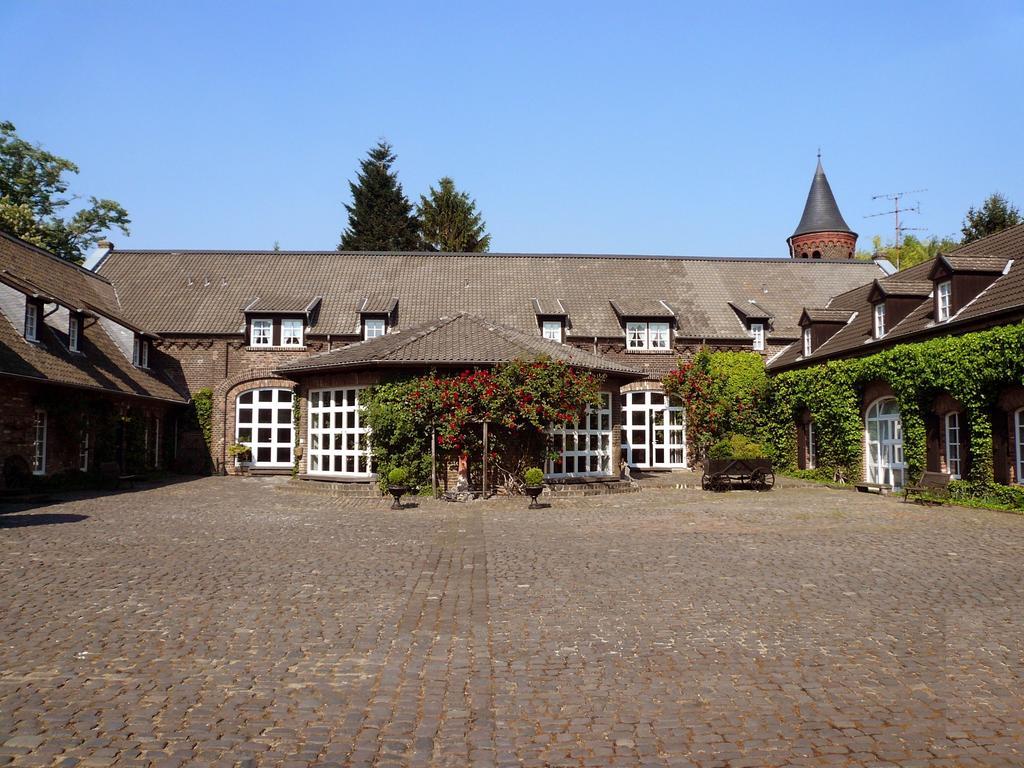 Falderhof Cologne Luaran gambar